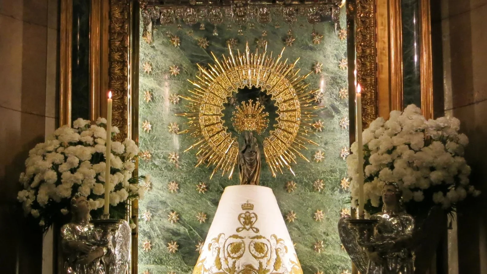 «Señora, que sea»: la oración de san Josemaría a la Virgen del Pilar