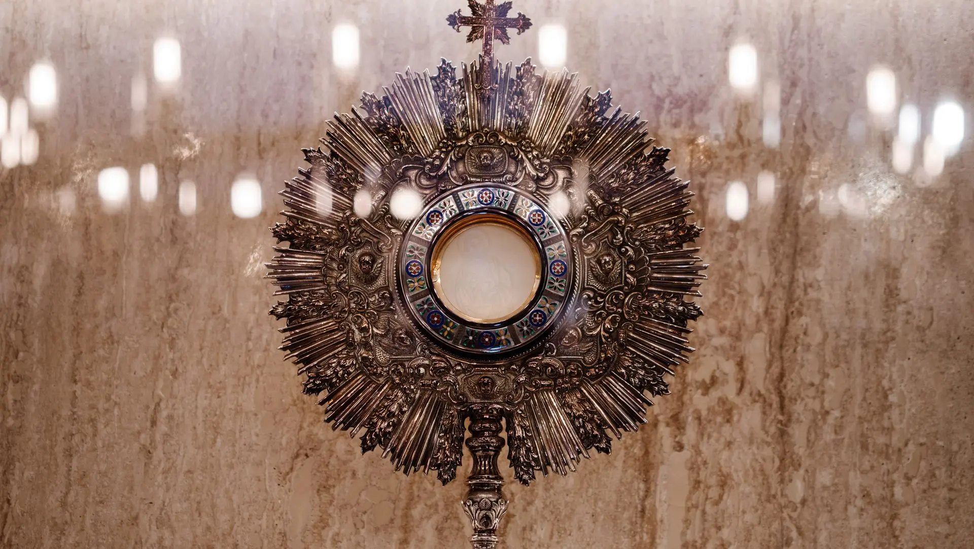 Inauguración de la capilla del Santísimo